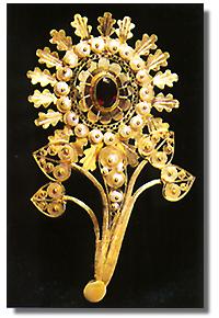Images of handicraft - jewelry